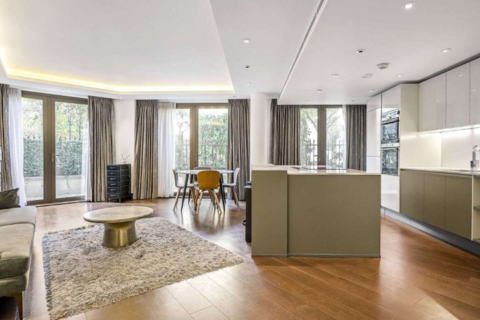 undefined, St. Dunstans House, London EC4A