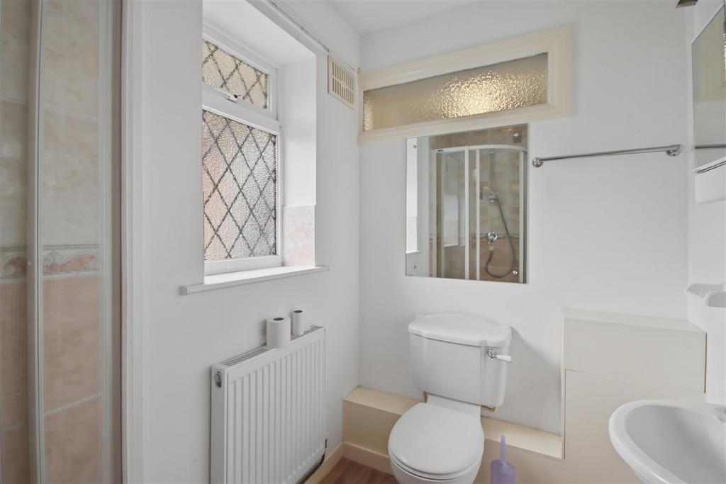 En Suite Shower Room