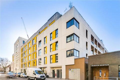 1 bedroom flat to rent, Lock House, London NW1
