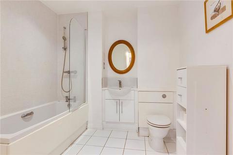 1 bedroom flat to rent, Lock House, London NW1