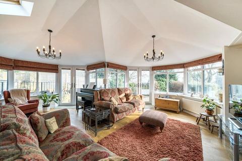 undefined, Layton Mount, Rawdon, Leeds, West Yorkshire