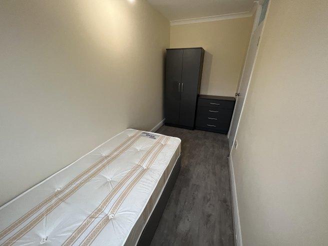 Tokyngton-avenue-ha9-6hj-1051078