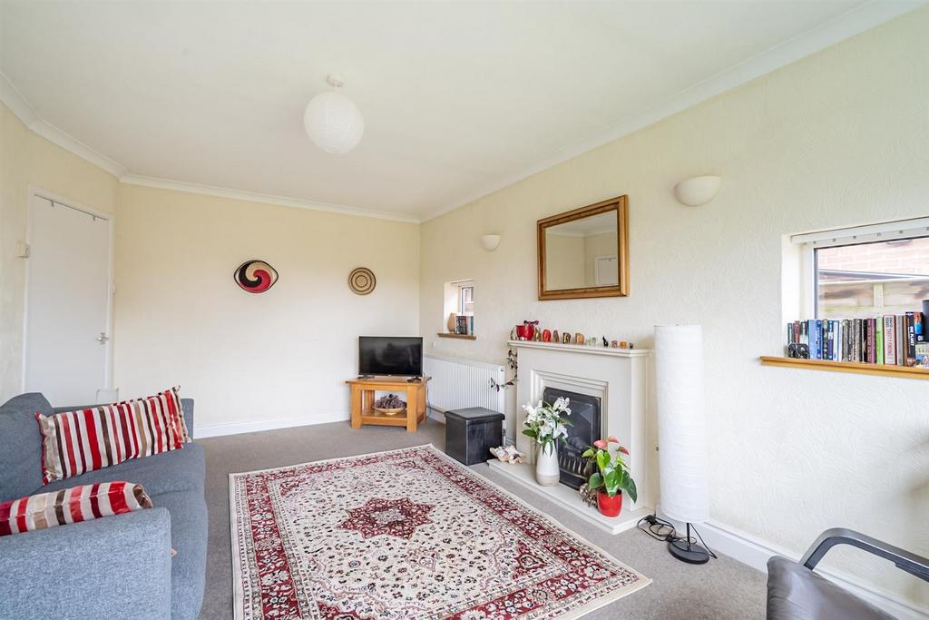 Living room 2