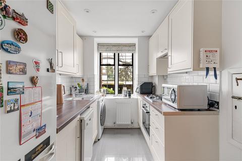 3 bedroom apartment for sale, Manor Fields, London, SW15