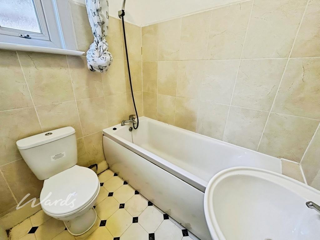 67d4a072-Bathroom.