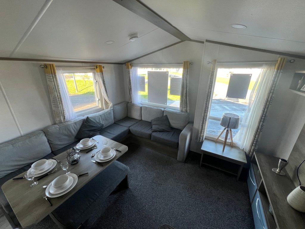 Atlas Moonstone 2019 Car0061975 65353909.jpeg