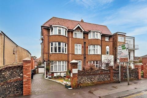 2 bedroom flat for sale, Upperton Road, Eastbourne