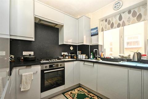 2 bedroom flat for sale, Upperton Road, Eastbourne