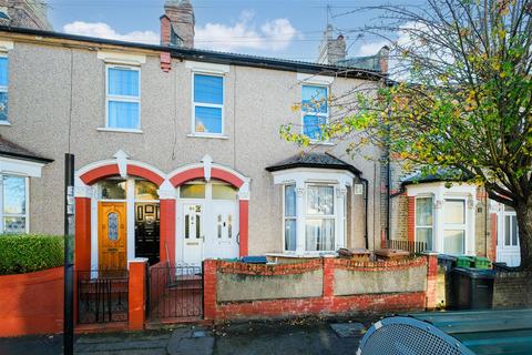 undefined, Camden Road, Walthamstow, E17