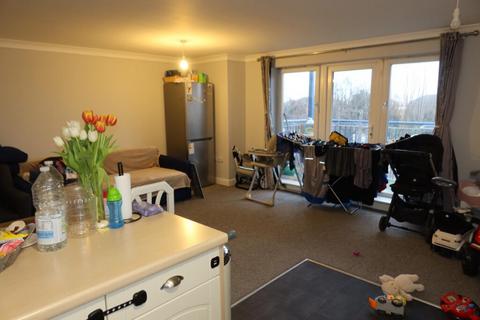 undefined, Fairfield Square, Gravesend, DA11 0DT – 2 Bedroom Apartment
