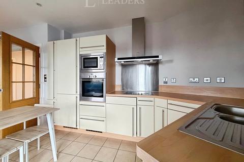 2 bedroom apartment for sale, The Canalside, Gunwharf Quays, Portsmouth