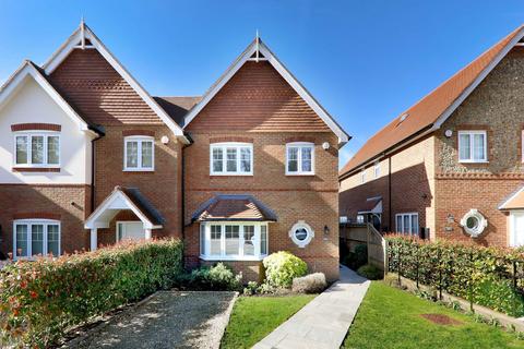 3 bedroom semi-detached house for sale, Hammersley Lane, Penn, Buckinghamshire, HP10