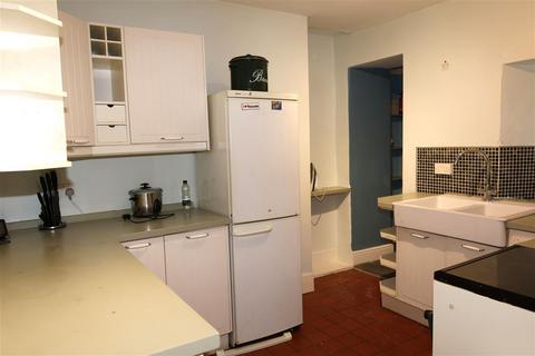 2 bedroom terraced house for sale, 22 Barn Street