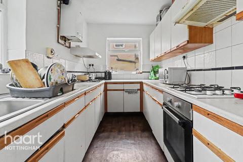 undefined, Myrtle Avenue, Forest Fields