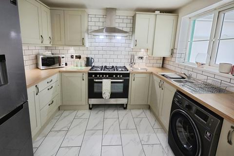 3 bedroom semi-detached house for sale, Celandine Way, Shildon