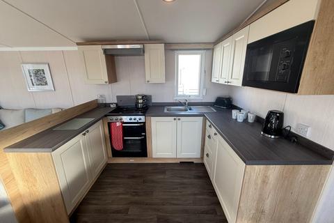 2 bedroom park home for sale, Golden Sands Holiday Park – Devon