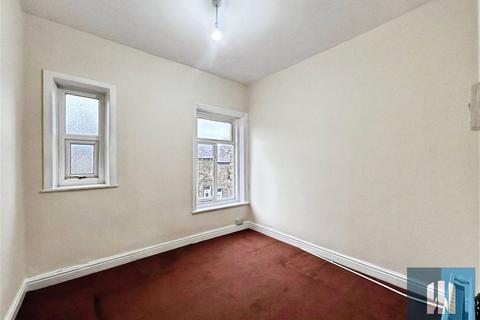 2 bedroom terraced house for sale, Crosland Street, Crosland Moor, Huddersfield, HD4