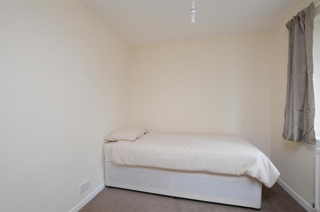 Bq HUFAPD7 EGtg p 52 Ac Lw.jpg