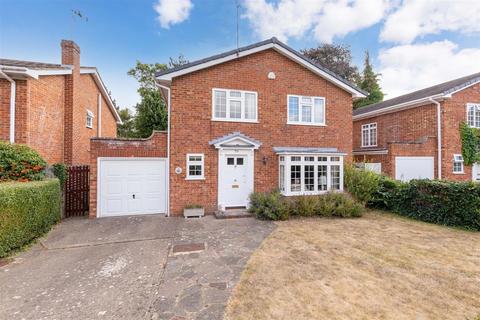 4 bedroom detached house for sale, Castle Drive, Maidenhead