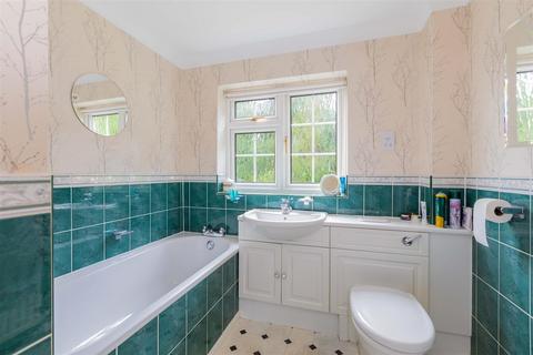undefined, Castle Drive, Maidenhead