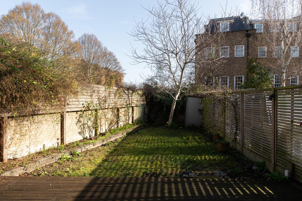 A0 O6700000x Vuf LEAS N18 webres.jpg