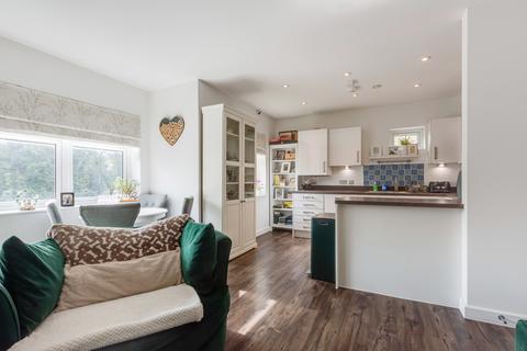 2 bedroom flat for sale, Dudley Court, London SE18