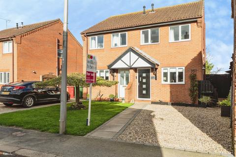 3 bedroom semi-detached house for sale, Main Street, Ealand, Scunthorpe
