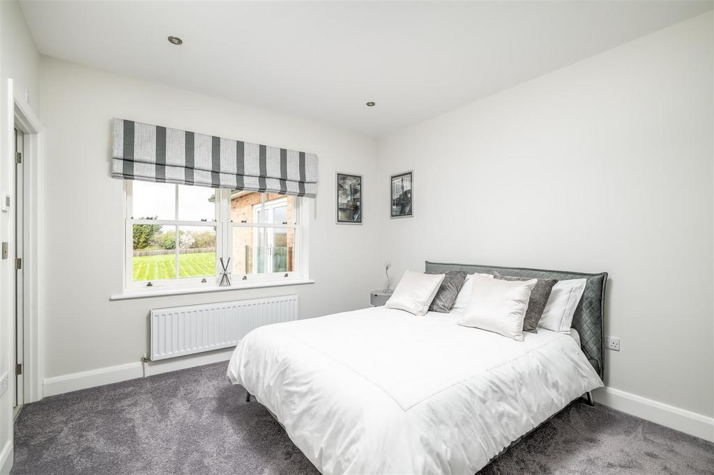260311 - 22 Cleat Hill, Ravensden - 42.jpg