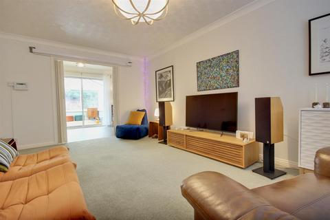 undefined, Inglefield Close, Beverley