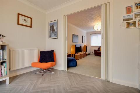 undefined, Inglefield Close, Beverley