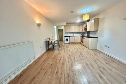 2 bedroom apartment to rent, Raleigh Street, NOTTINGHAM