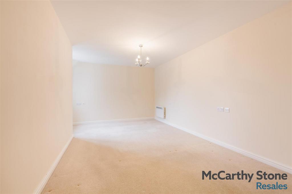 8681988-interior05.jpg