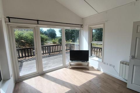 undefined, 12 Lower Lakes, Chilton Trinity, Bridgewater