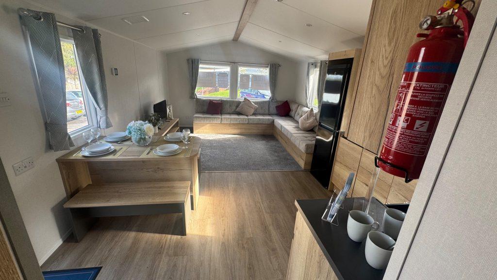 Willerby Midhurst 2024 Car0063359 120843184.jpeg