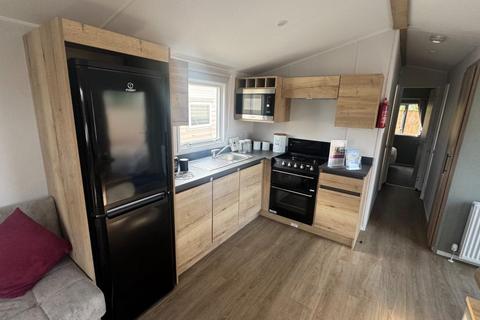 2 bedroom park home for sale, Golden Sands Holiday Park – Devon