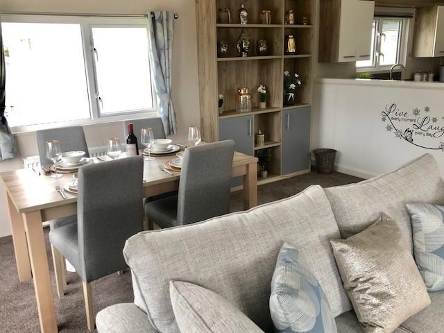 Willerby Cadence 2018 Car0012345 1 113566792.jpeg