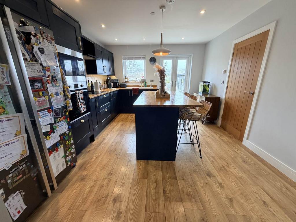 Kitchen 1 cae gwenal