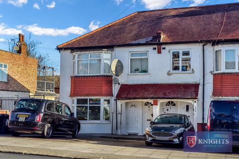 undefined, Oakleigh Road North, London, N20