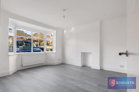undefined, Oakleigh Road North, London, N20