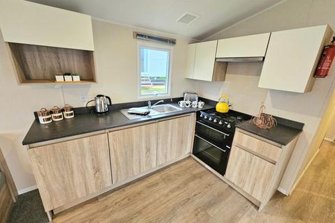 3 bedroom park home for sale, Golden Sands Holiday Park – Devon