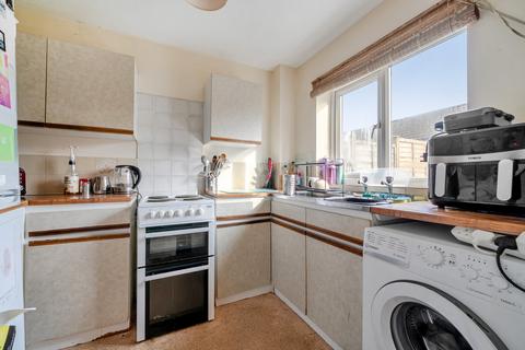 3 bedroom end of terrace house for sale, Stirling Close, BRISTOL BS37