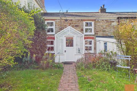 2 bedroom terraced house for sale, Short Cross Road, Mount Hawke