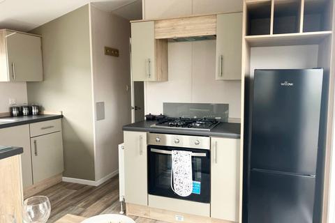 3 bedroom park home for sale, Harts Holiday Park – Kent