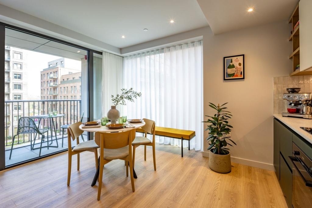 Apartment in London - More