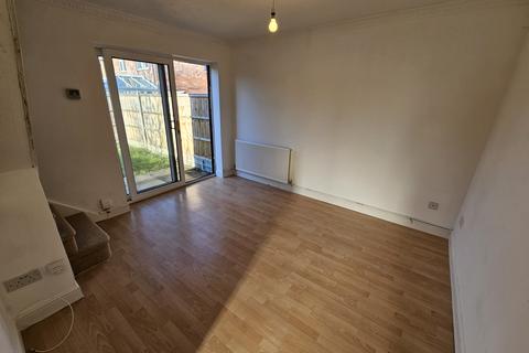undefined, Rookery Drive, LUTON