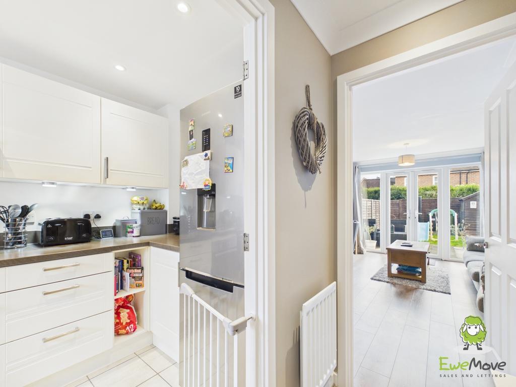 Ewe Move Estate Agents Basingstoke