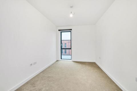 undefined, New Road, Dagenham, RM9