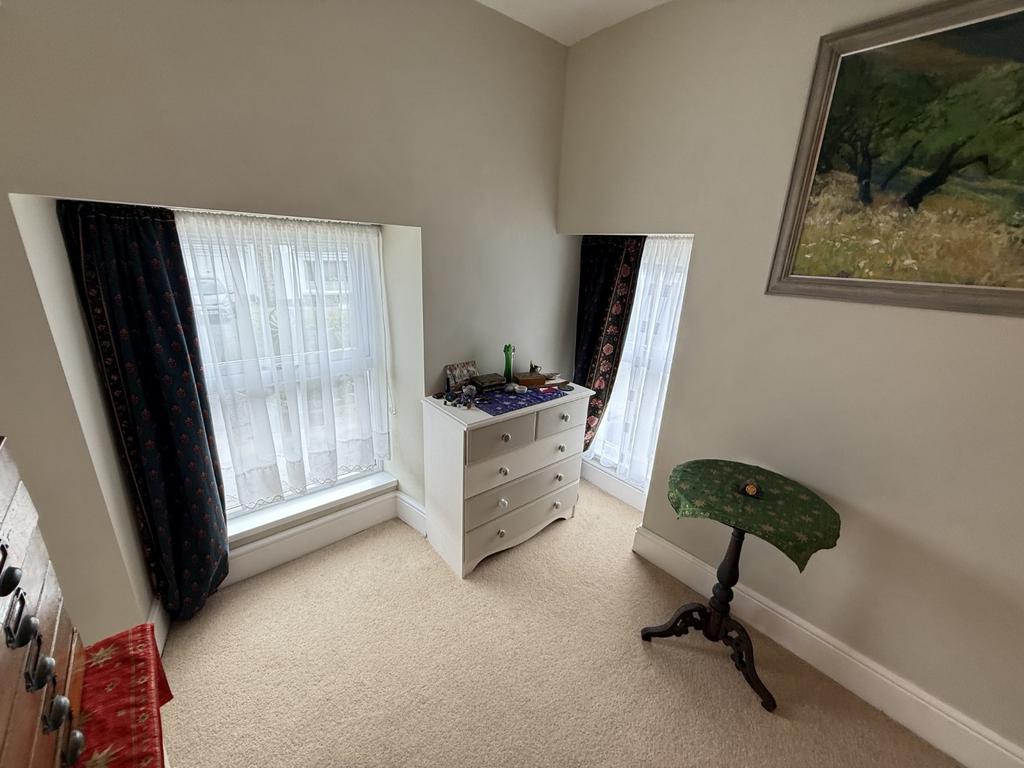 Front Double Bedroom 1