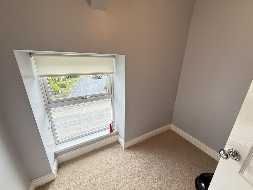 Front Single Bedroom 3