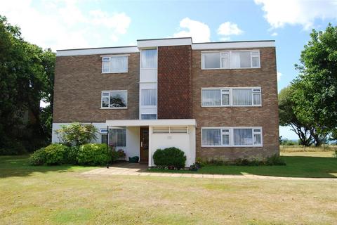 Beacon Drive, Highcliffe, Christchurch, BH23 5DH